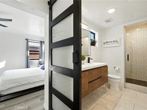 6325 6th Avenue, Los Angeles CA 90043