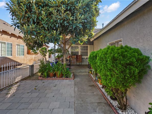 3938 Dalton Ave, Los Angeles CA 90062