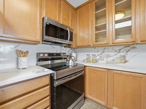 7717 Margerum Avenue 219, San Diego CA 92120