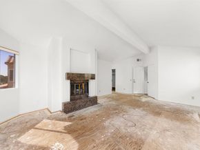 1465 Caminito Solidago, La Jolla CA 92037