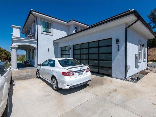 1830 Vista way, El Cajon CA 92019