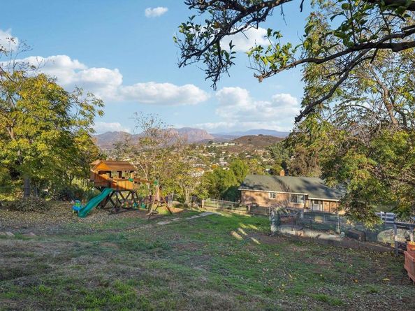 8735 Almond Road, Lakeside CA 92040