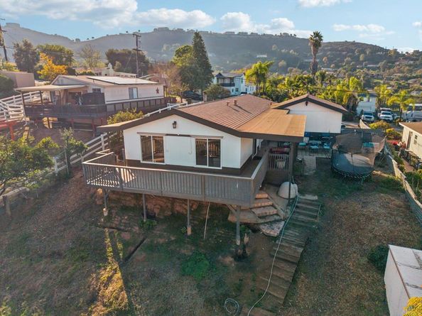 8735 Almond Road, Lakeside CA 92040