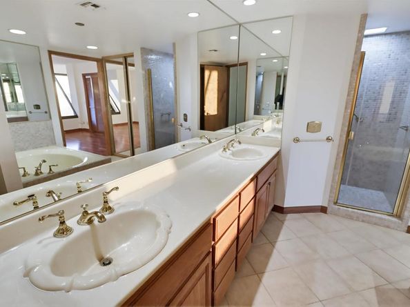 230 W Laurel Street 502, San Diego CA 92101