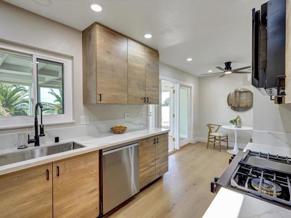 4107 Cole Way, San Diego CA 92117