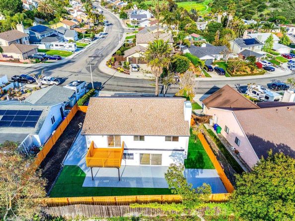 2858 Lehigh Court, Oceanside CA 92056