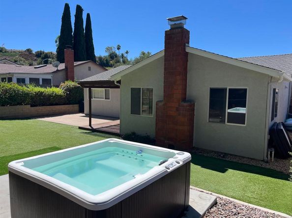 6310 Decanture Street, San Diego CA 92120