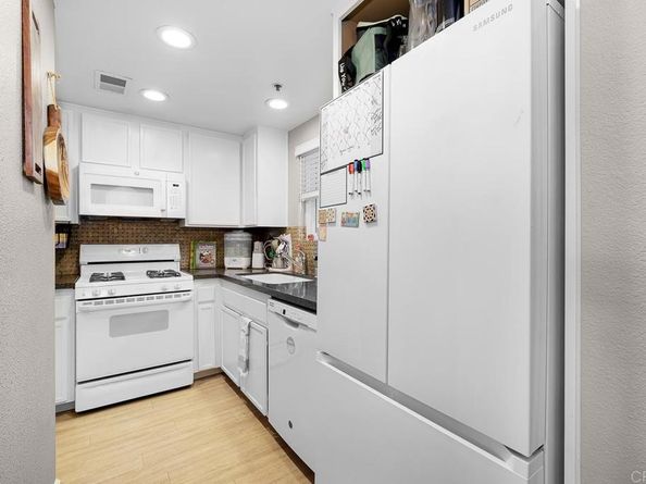 3666 3rd Ave 202, San Diego CA 92103