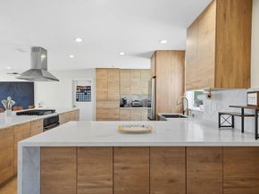 305 Camino Del Cerro Grande, Bonita CA 91902