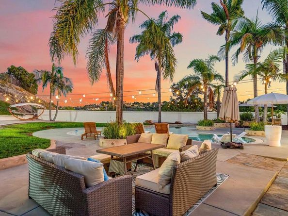 305 Camino Del Cerro Grande, Bonita CA 91902