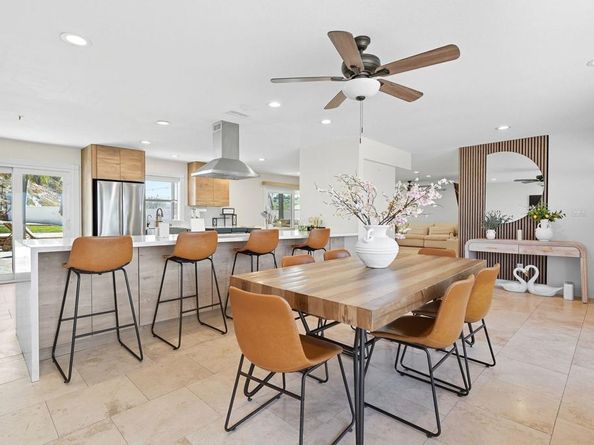 305 Camino Del Cerro Grande, Bonita CA 91902