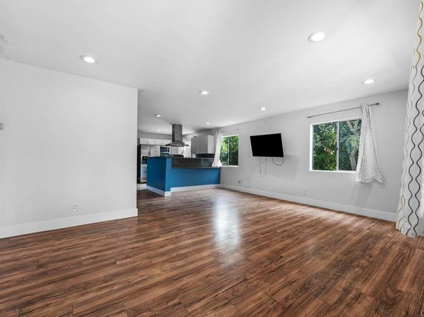 1990 Harrison Avenue, San Diego CA 92113