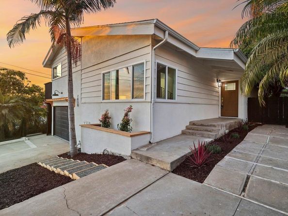 2030 Chestnut Avenue, Carlsbad CA 92008