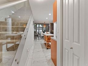 825 W Beech Street 102, San Diego CA 92101