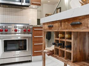 825 W Beech Street 102, San Diego CA 92101