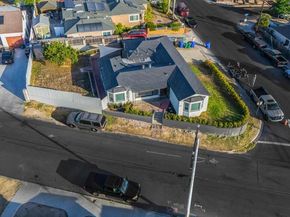 809 Merlin Drive, San Diego CA 92114