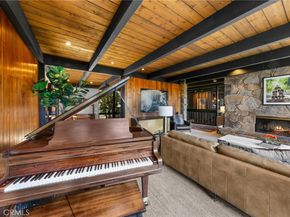 780 Singing Vista, El Cajon CA 92019