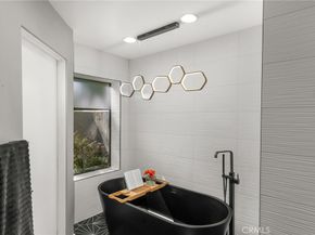 780 Singing Vista, El Cajon CA 92019