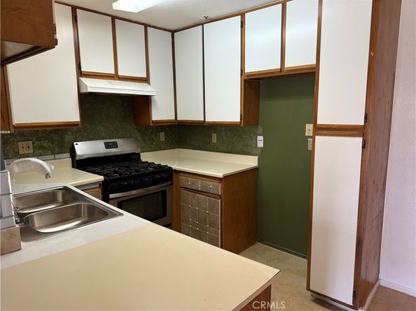 450 E 4th Street 207, Santa Ana CA 92701