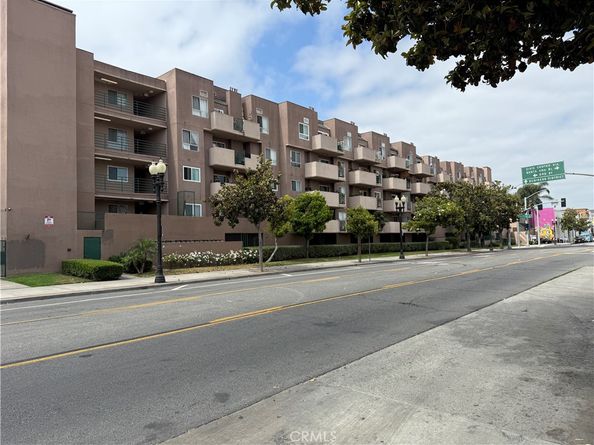 450 E 4th Street 207, Santa Ana CA 92701