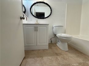 450 E 4th Street 207, Santa Ana CA 92701