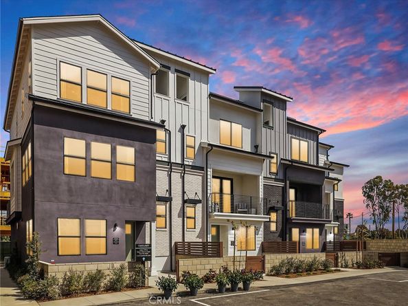 19071 Main Street 105, Huntington Beach CA 92648