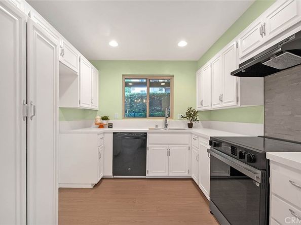 1916 FAIRWAY CIRCLE Drive, San Marcos CA 92078