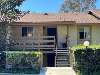 1916 FAIRWAY CIRCLE Drive
