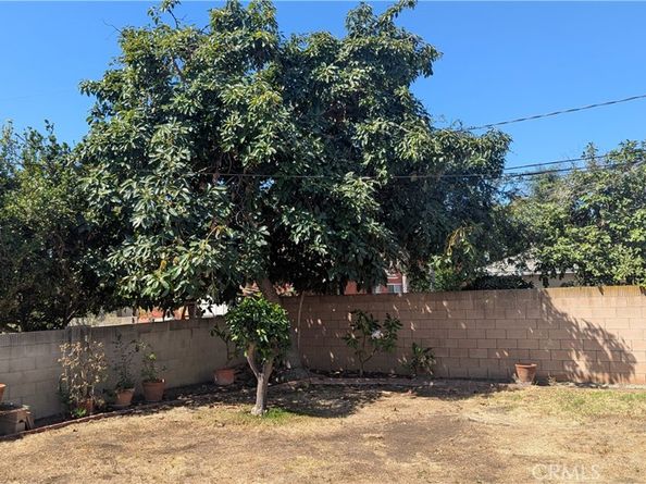 1806 Park Drive, Santa Ana CA 92707