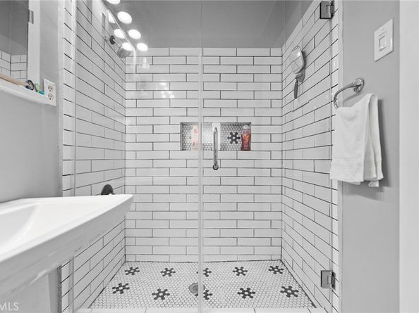 888 Linden, Long Beach CA 90813