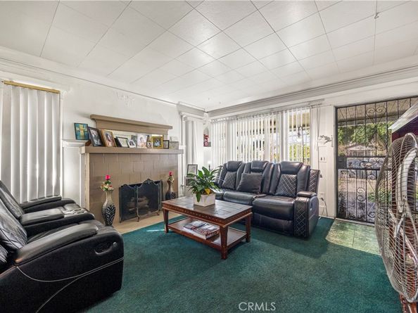 1320 W 58th Place, Los Angeles CA 90044