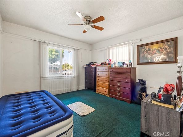 1320 W 58th Place, Los Angeles CA 90044