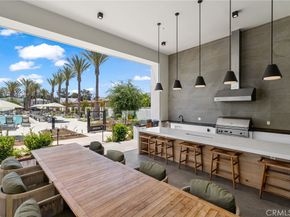 200 Newton, Lake Forest CA 92630