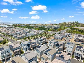 200 Newton, Lake Forest CA 92630