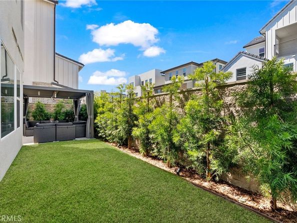 200 Newton, Lake Forest CA 92630