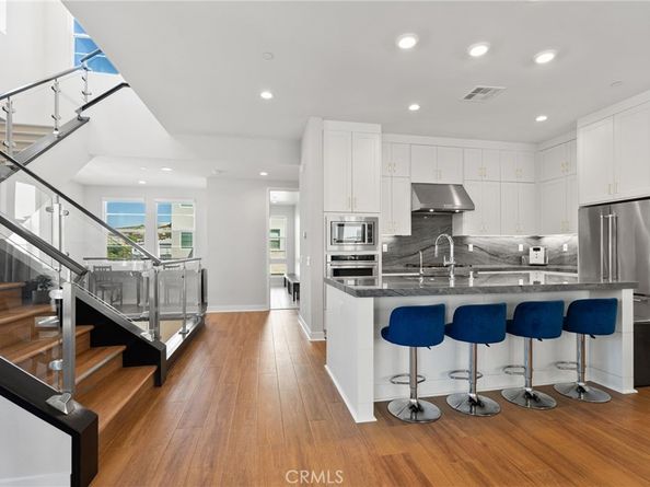 200 Newton, Lake Forest CA 92630