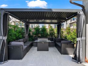 200 Newton, Lake Forest CA 92630