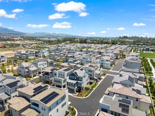 200 Newton, Lake Forest CA 92630