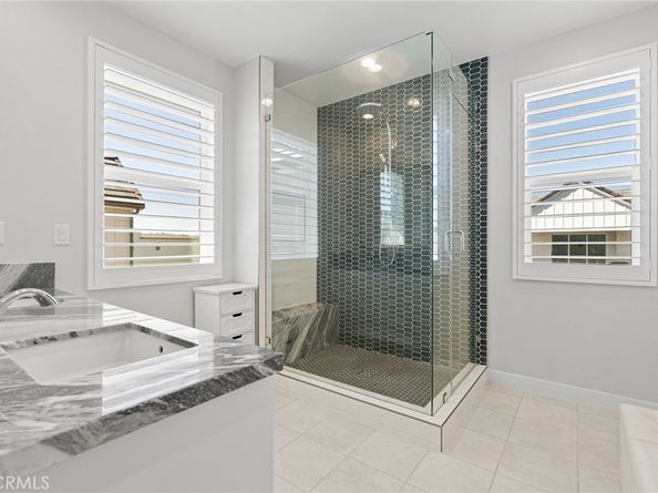 200 Newton, Lake Forest CA 92630