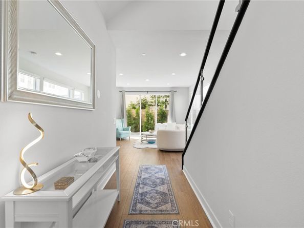 200 Newton, Lake Forest CA 92630