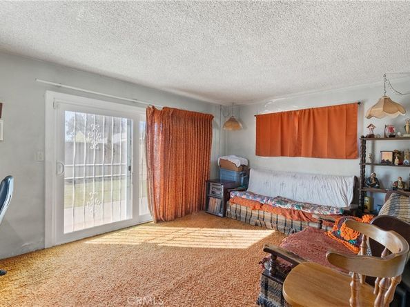 2030 W 95th, Los Angeles CA 90047