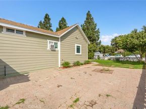 926 E Pine, Santa Ana CA 92701