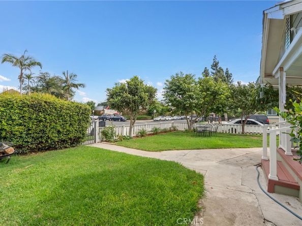 926 E Pine, Santa Ana CA 92701