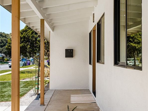 2680 Chatwin, Long Beach CA 90815