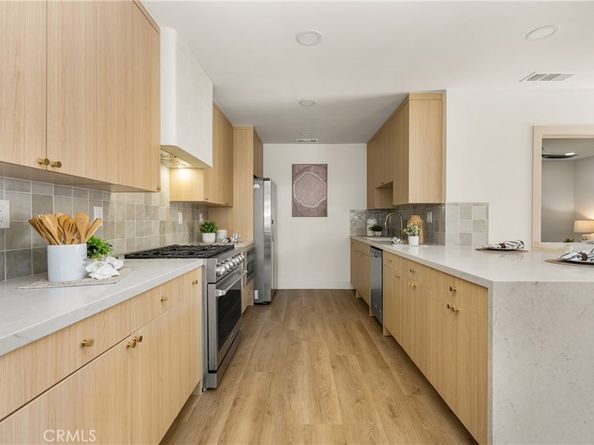 2680 Chatwin, Long Beach CA 90815