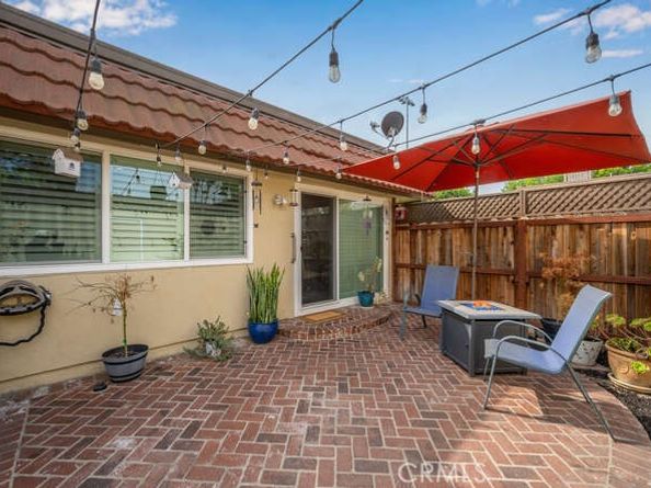 2697 W Parkside Lane, Anaheim CA 92801