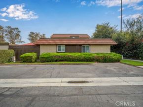 2697 W Parkside Lane, Anaheim CA 92801