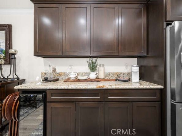 2697 W Parkside Lane, Anaheim CA 92801