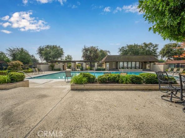 2697 W Parkside Lane, Anaheim CA 92801