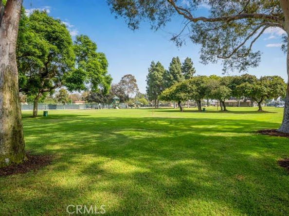 2697 W Parkside Lane, Anaheim CA 92801